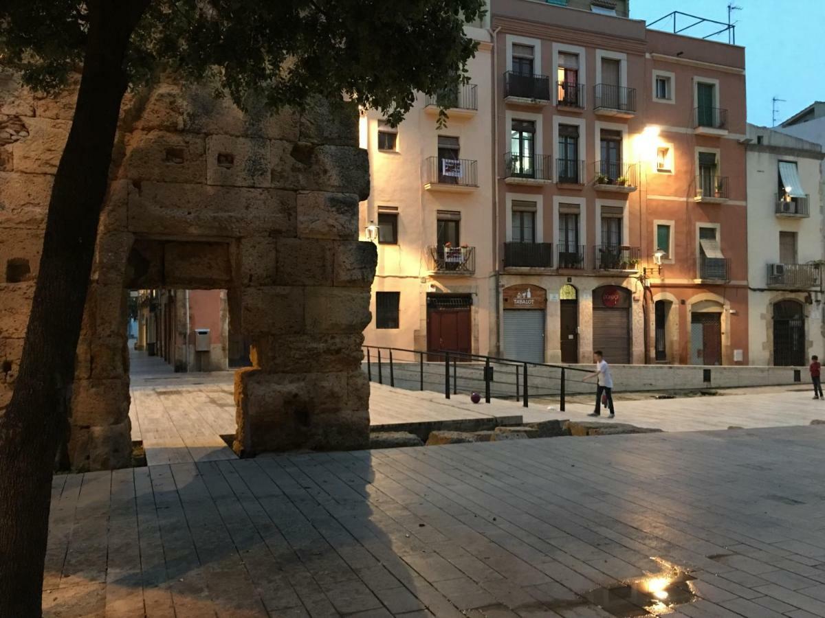 Apartamento En Plaza Forum Centro Historico Tarragona Exterior photo